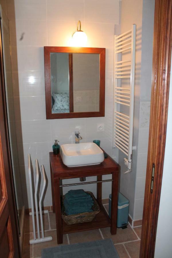 L'Ancien Presbytere Hotel Monterfil Bagian luar foto